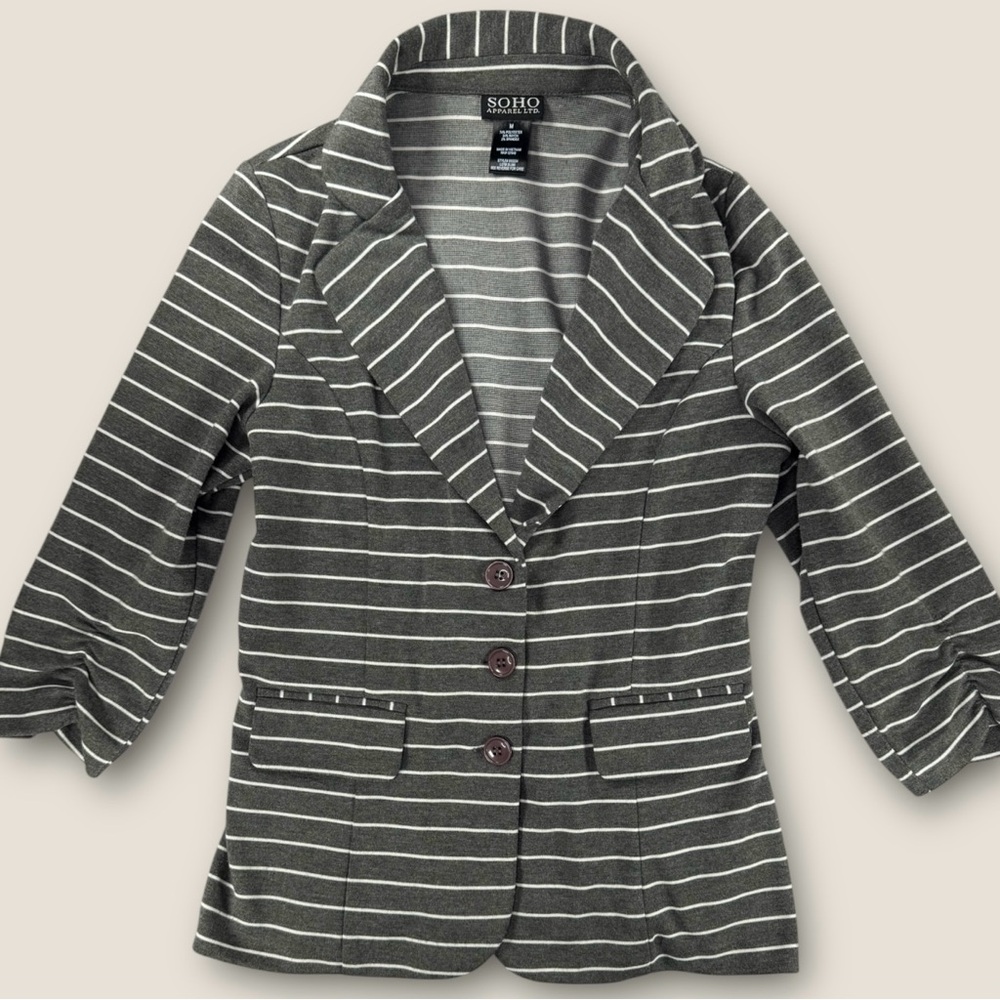 Soho Apparel Women's Gray Striped Blazer Size Medium‎